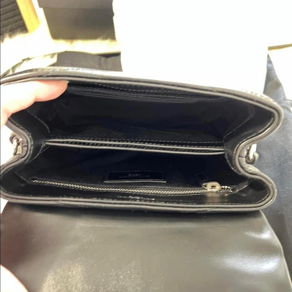 ❌SOLD❌YSL LOULOU TOY BAG - Picture 9 of 17